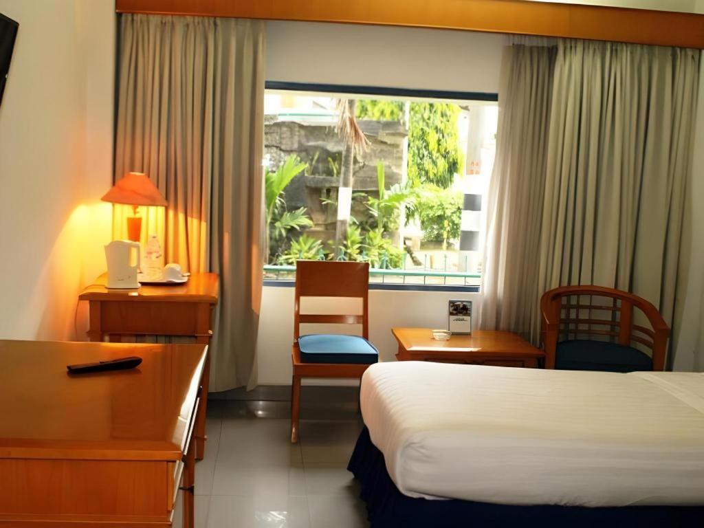 Hotel Marcopolo Bandar Lampung Eksteriør billede