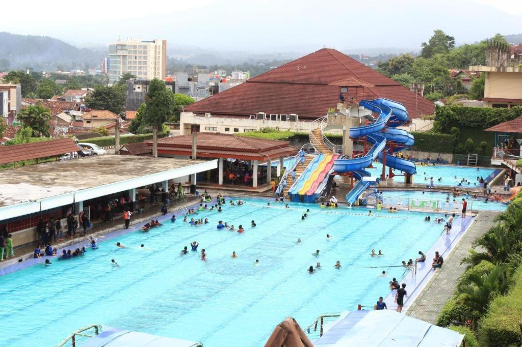 Hotel Marcopolo Bandar Lampung Eksteriør billede