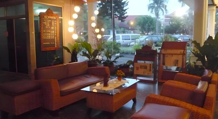 Hotel Marcopolo Bandar Lampung Eksteriør billede