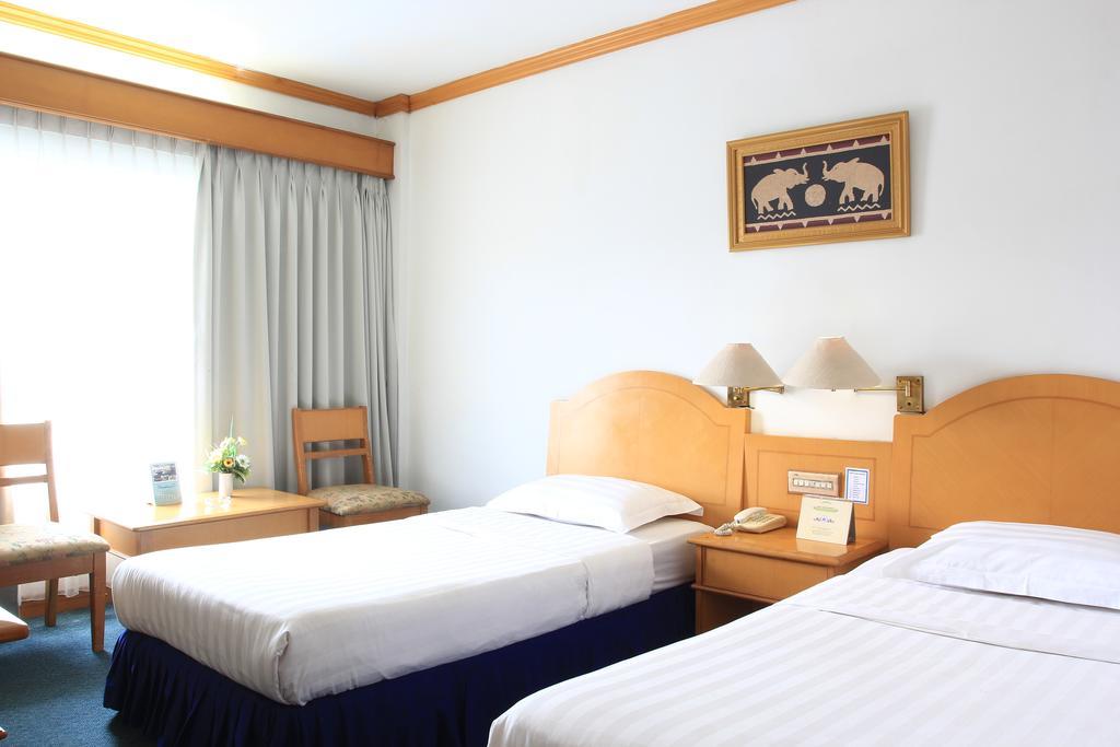 Hotel Marcopolo Bandar Lampung Eksteriør billede