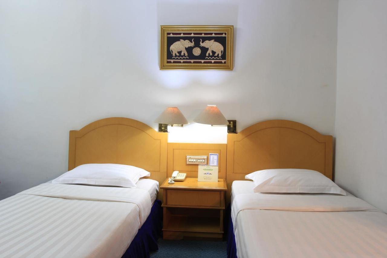 Hotel Marcopolo Bandar Lampung Eksteriør billede