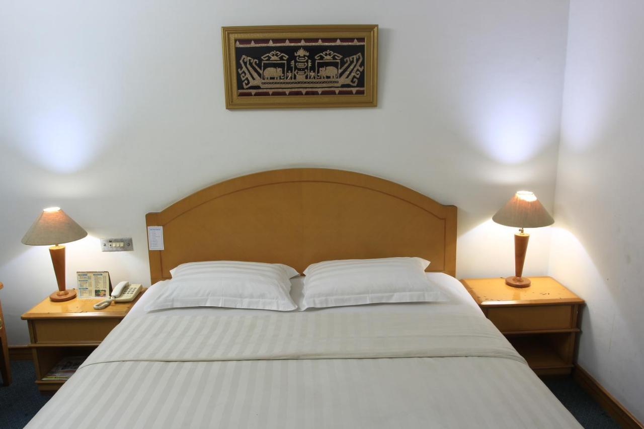 Hotel Marcopolo Bandar Lampung Eksteriør billede